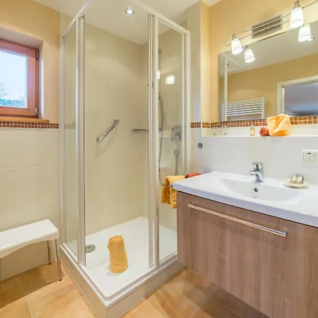 Gaestehaus Linsinger Affittacamere 3*