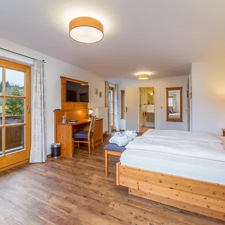 게스트하우스 Gaestehaus Linsinger