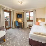 Gaestehaus Linsinger Guest house 3*