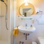 Gaestehaus Linsinger Guest house
